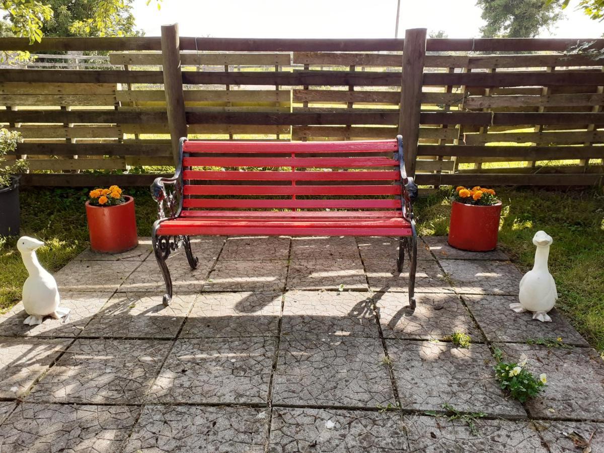 Cummins Cottages Ballycrossaun Екстериор снимка